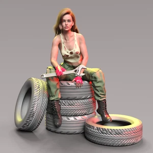 Frau "Sexy Mechanikerin #3"  - ca.7,5 cm  Maßstab 1:24 - unbemalt - Bild 1 von 4