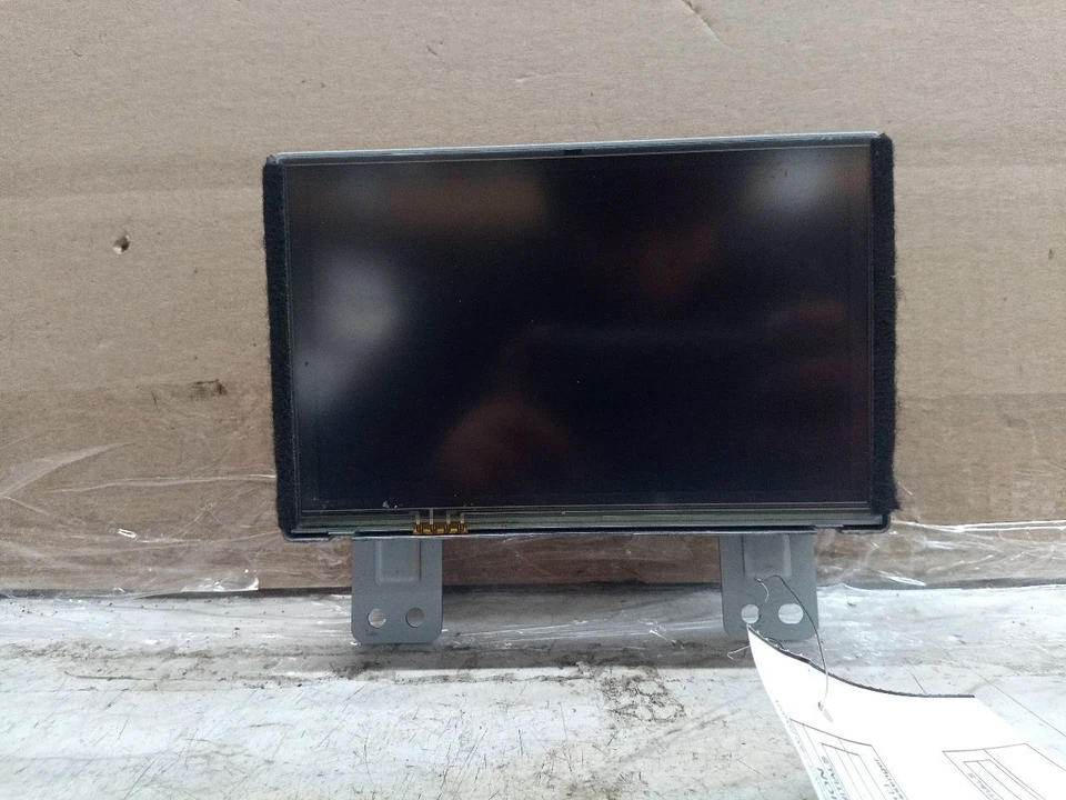 Used Infotainment Display fits: 2012 Nissan Murano display screen dash w/navigat Foto 1 de 4