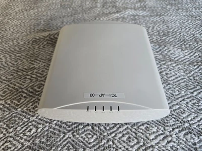 Ruckus R720 PoE Wireless Access Point - 901-R720-US00 - 802.11ac 2.4GHz/5GHz 4x4 - Image 1 of 4