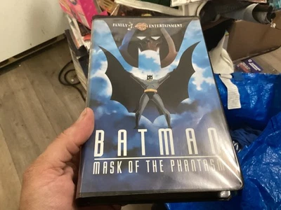 Batman Mask of the Phantasm 1994 VHS Clamshell TESTED  - Image 1 of 2