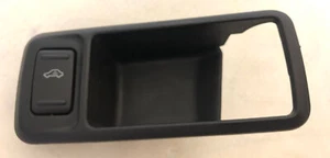 FORD FOCUS MK2 C MAX DRIVERS RIGHT FRONT DOOR TRIM WITH ALARM SWITCH 3M51-226A36 - Picture 1 of 5