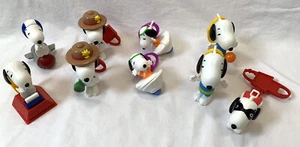 Lotto di 9 giocattoli figure Peanuts Snoopy Charlie Brown McDonald's - Foto 1 di 8