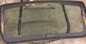  2004 Mercedes Benz SLK320 back glass - Picture 1 of 4