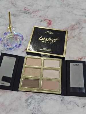 Tarte Tarteist Pro Glow Highlight & Contour Palette *NEW IN BOX* Discontinued  - Image 1 of 3