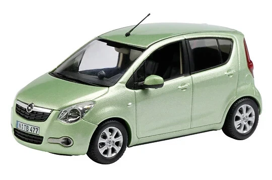 Opel Agila Anno 2007 Colore Verde, Schuco 1/43 - Immagine 1 di 1