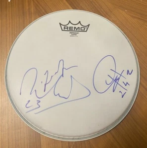 * VORNE 242 * signiert 10 Zoll REMO Drumhead * JEAN-LUC, PATRICK & RICHARD * NACHWEIS * 1 - Bild 1 von 3