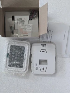HONEYWELL T6865H2WB Modulating Non-Programmable Thermostat Quality assurance - Picture 1 of 8