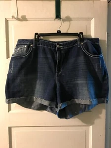 Cato Premium Classic Jean Shorts size 22W - Picture 1 of 8