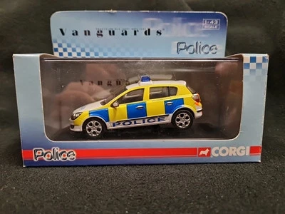 VANGUARDS VA 09403 VAUXHALL ASTRA CHESIRE POLICE SCALA 1:43 - Immagine 1 di 4