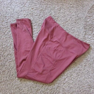 NWOT SO XL Dusty Rose Pink Leggings Yoga Pants Pockets Detailed Legs Quality - Picture 1 of 3