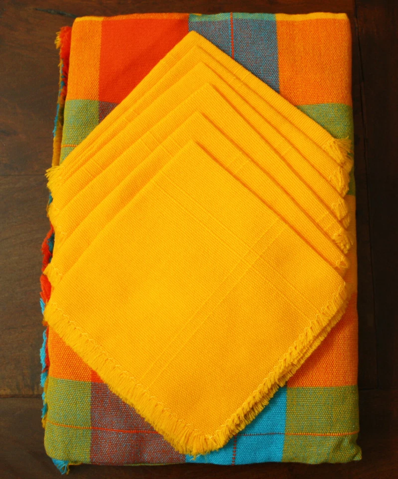 Mexican Party Rectangular Tablecloth for Cinco de Mayo  Fiesta with 6 Napkins - Image 1 of 1