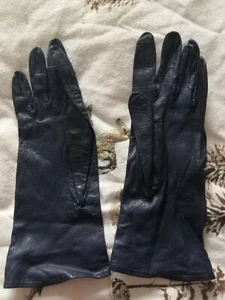 VINTAGE GENUINE SOFT LEATHER LADIES DARK BLUE GLOVES - Picture 1 of 6