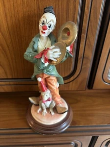 Vintage Circus Clown LEONARDO COLLECTION Porcelain Figurine. 10.5 inches high. - Picture 1 of 3