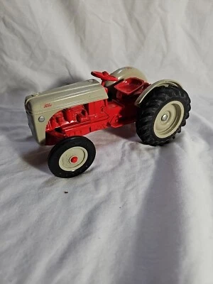 Винтаж 1986 ERTL 1953 Ford трактор копия NAA коллекционное издание #330 - Изображение 1 из 4