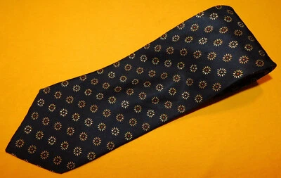 CORBATA FLORAL BARNEYS NEW YORK HECHA EN ITALIA NEGRA/AMARILLA/ROJA - CORBATAS DE DISEÑADOR. Foto 1 de 3