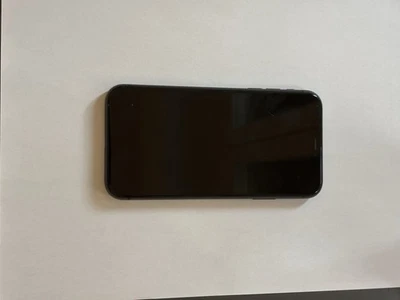 Apple iPhone 11 - 128GB - Nero (Senza operatore) A2221 (CDMA + GSM) - Immagine 1 di 4