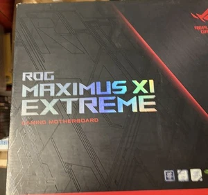 ASUS ROG Maxims XI Extreme Z390 LGA1151 Intel 8th & 9th Gen EATX DDR4 HDMI M.2 - Picture 1 of 3