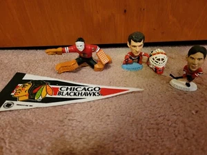 NHL Hockey Chicago Blackhawks Esposito Action Figure Mini Mask Pennant Set - Picture 1 of 4