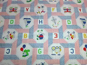 Vtg Cotton Blend Fabric Faux Patchwork MOD Animals Alphabet 45" x 3 yds - Picture 1 of 8