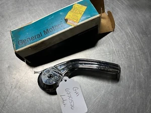 6270526 OEM GM NOS 1971-1975 Chevrolet G10 G20 G30 Van Rear Side Door HANDLE - Picture 1 of 12