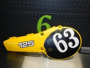 Cubierta lateral izquierda Yamaha Yz125 1980 YZ 125 OEM 80 Ahrma   - Imagen 1 de 12