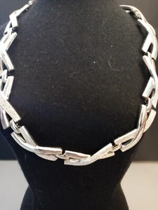 Vintage Necklace #20 - Picture 1 of 3