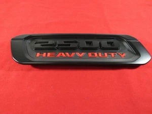 RAM DT 2500 HEAVY DUTY Left Side Black Hood Nameplate Bezel NEW OEM MOPAR - Foto 1 di 11