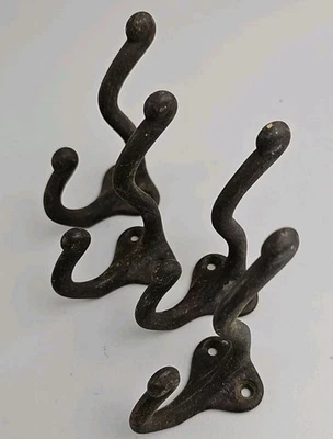 4 Ganchos para Abrigo Estilo Escolar Negro Hierro Fundido Sombrero Gancho Pasillo VERDADERO VINTAGE Foto 1 de 4