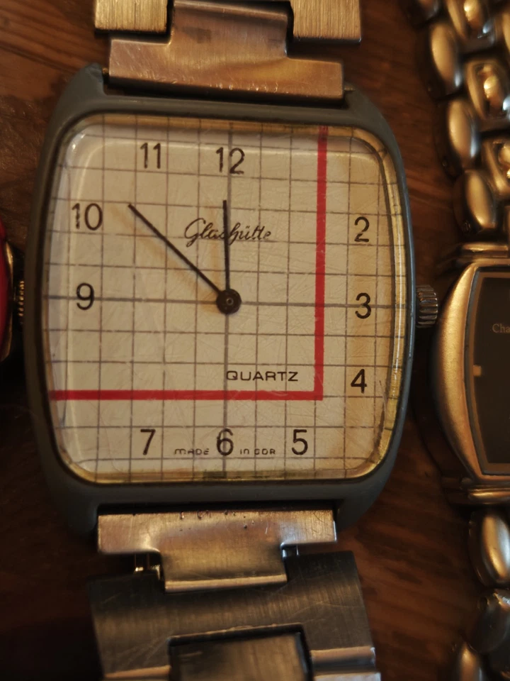 Glashütte Quartz DDR 90er Design Uhr Vintage Uhr - Bild 1 von 4