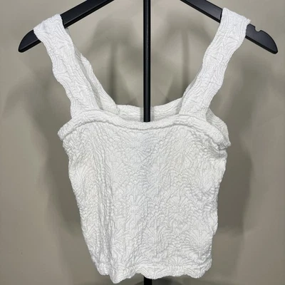 Camiseta sin mangas elástica recortada ajustada Gypsy & Jade, blanca, L/XL Foto 1 de 4