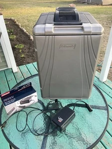 Coleman PowerChill Model 5644 12V Kühler und 110 Konverter - Bild 1 von 5