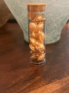 ELIZABETH ARDEN ADVANCED CERAMIDE KAPSELN DAILY YOUTH RESTAURIERENDES SERUM 14 Kapseln - Bild 1 von 1