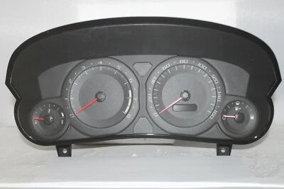 Cuadro de instrumentos velocímetro medidores 04 Cadillac CTS SRX 92.879 millas Foto 1 de 4