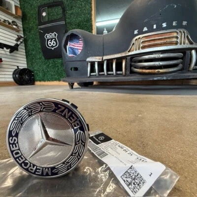 (1) GENUINE 17140001255337 Center Hub Cap Mercedes-Benz - same as dealership - Image 1 of 4