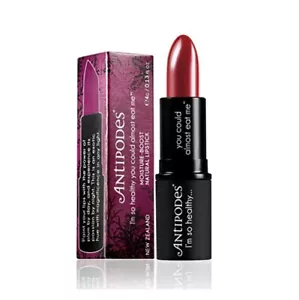 New Antipodes Moisture-Boost Natural Lipstick Oriental Bay Plum 4g - Picture 1 of 5