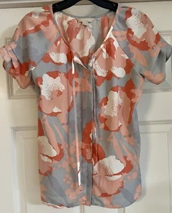 Banana Republic Bohemian Plissee Kurzarm Gr. XS versteckte Knopfleiste zum Binden am Ausschnitt - Bild 1 von 10
