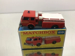 LESNEY MATCHBOX 29 FIRE PUMPER TRUCK BPW -3inch- FACTORY ERROR GOOD IN BOX - 365 - Picture 1 of 8