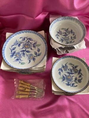 Japanese Blue & White Floral Appetizer 20-piece Set Vintage - Image 1 of 4