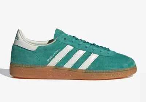 Größe 7 Herren / 8,5 Damen Adidas Sporty & Rich Handball Spezial Grün / Gummi IH2148 - Bild 1 von 5