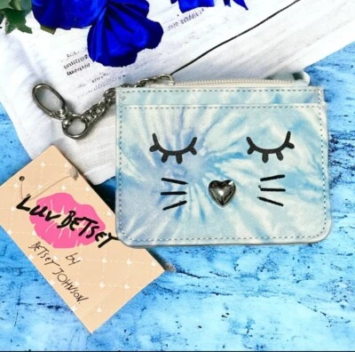 Estuche para tarjetas Luv Betsey By Betsey Johnson Tie Dye Kitty Cat azul y blanco nuevo Foto 1 de 3