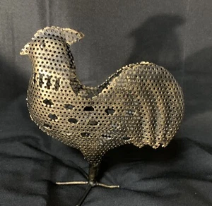 Rustic Metal Mesh Chicken Rooster Farmhouse Tea Light Candle Holder 8.5 inches - Picture 1 of 7