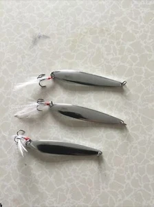 Mackerel bass and pike fishing lures 3x 19gm Gm Silver Spinning Spoons #6 Hooks - Picture 1 of 8