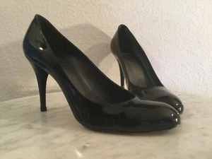 STUART WEITZMAN Black Patent Leather Round Toe Pump Heel. Wm Sz 10 M. Spain. - Picture 1 of 12