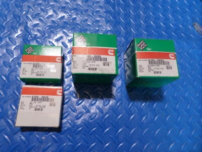 Onan Marine Diesel Generator 7.5 PISTONS 1840032 RINGS 1840030 set of 2   64mm - Image 1 of 4