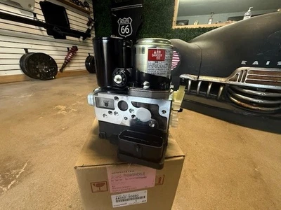 (1) Toyota Camry Hybrid 07-11 Abs Brake Master Cylinder Pump 44050-30660 NEW - Image 1 of 4