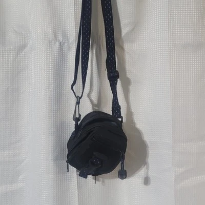 Samsonite Black/Blue Zippered Canera Case C16 - Image 1 of 4