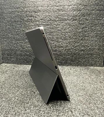 Dell Latitude 7320 Detachable Core i5-1140G7 1.1GHz 16GB 512GB Win 11 Pro - Image 1 of 4