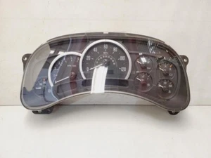 03-05 Cadillac Escalade ESV EXT Speedometer Gauges Cluster MPH W/Tachometer US - Picture 1 of 3