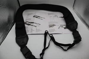 USA GEAR DSLR CAMERA PADDED STRAP W/QUICK RELEASE BUCKLES BLACK EXCELLENT COND - Picture 1 of 5