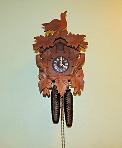 8 Day 3 Birds - 7 Leaves Cuckoo Clock E. Schmeckenbecher Germany Working - Picture 1 of 12